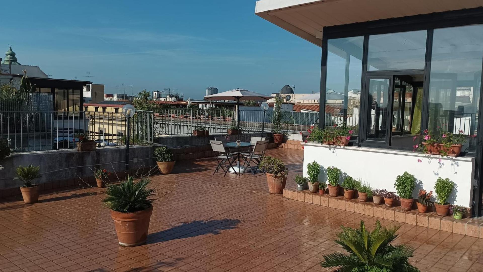 Hotel La Terrazza Delle Fate Nápoles Exterior foto