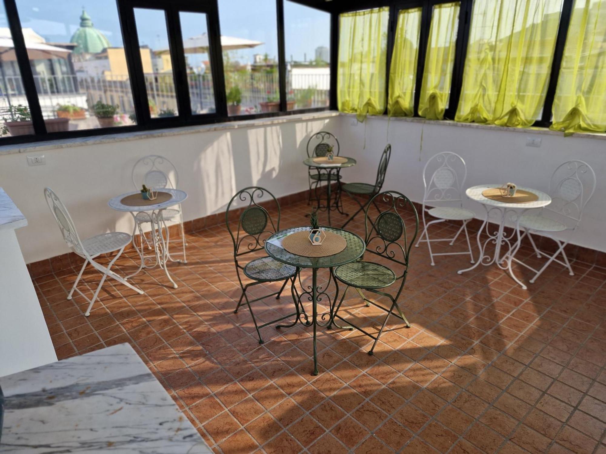 Hotel La Terrazza Delle Fate Nápoles Exterior foto